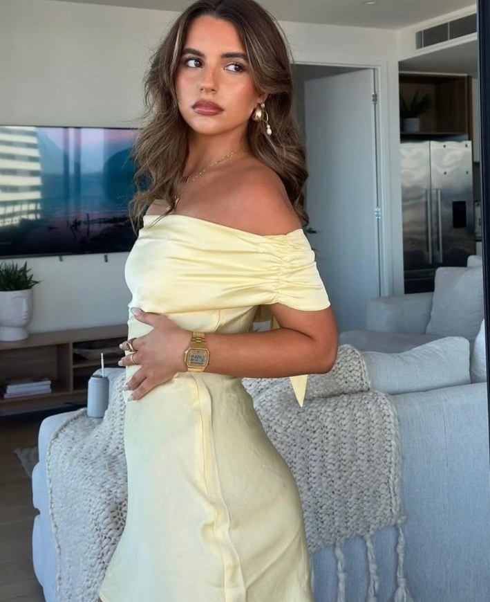 Light Yellow Sheath Off the Shoulder Satin Short Homecoming Dress Outfits DP1504