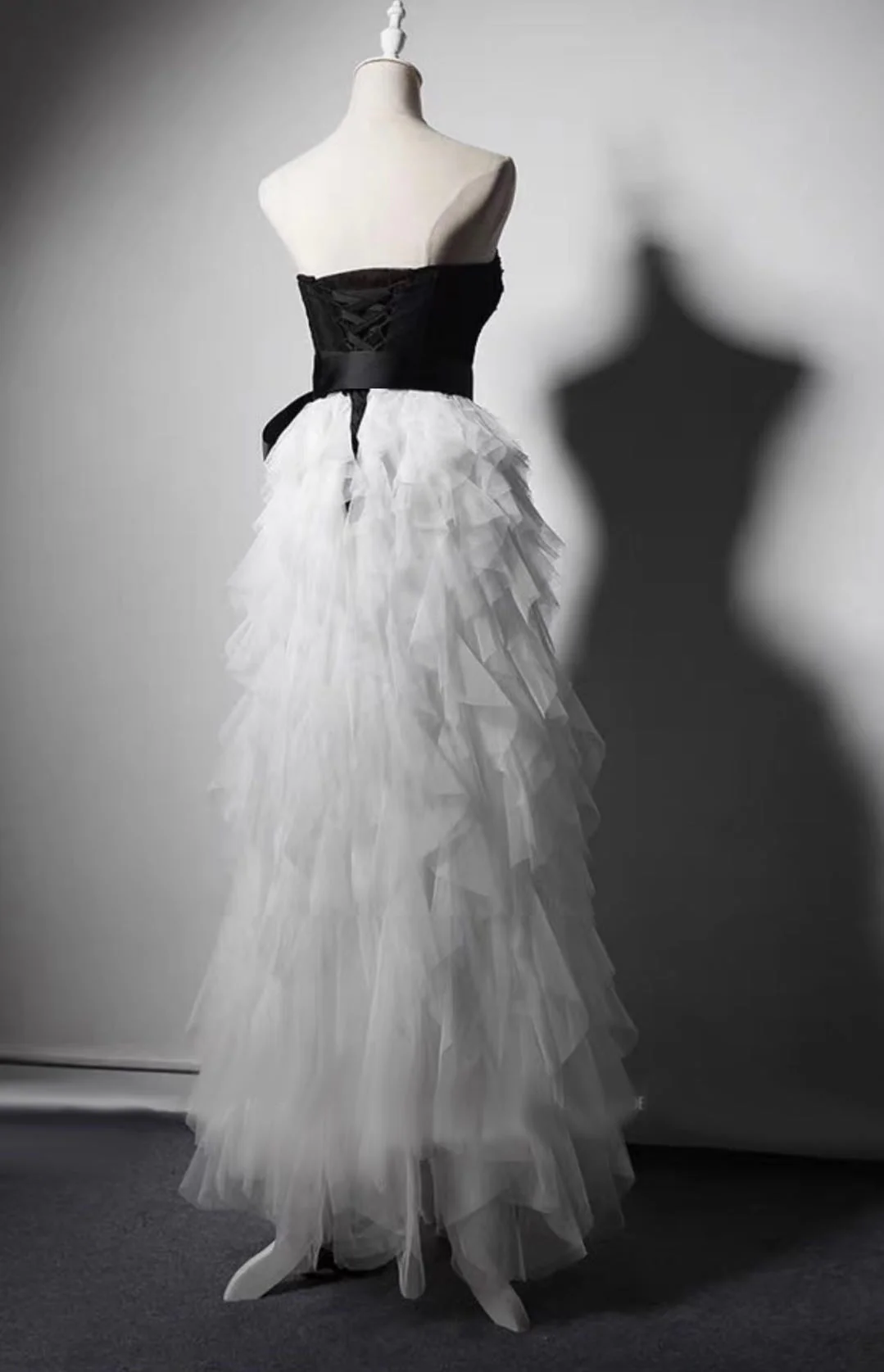 Gothic Black White Tulle Beaded Strapless Prom Dress Evening Dress DP452