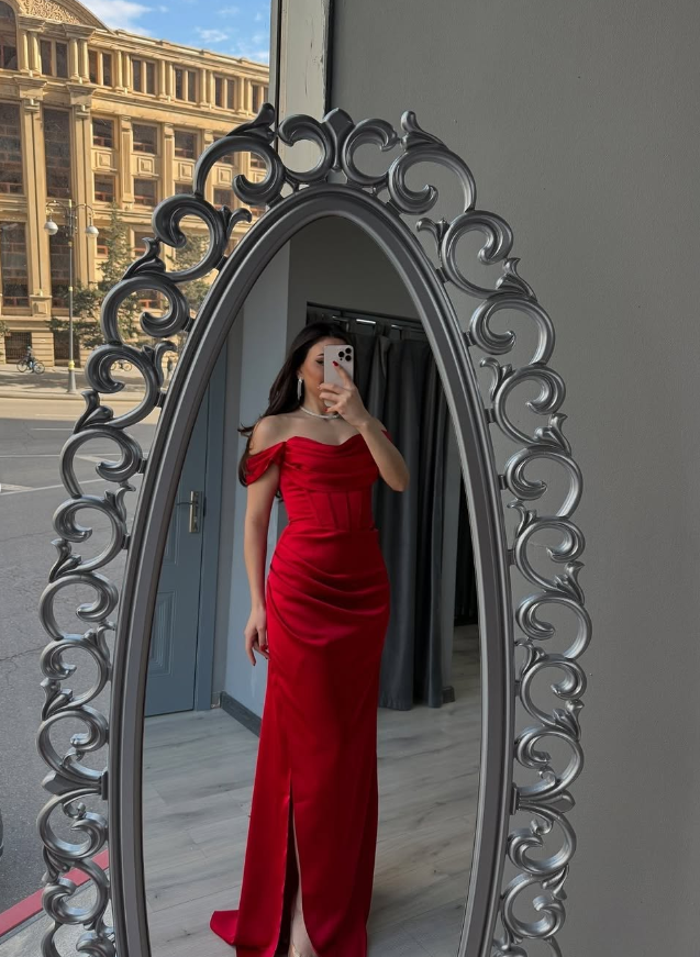 Charming Mermaid Off the Shoulder Corset Red Satin Prom Dress Evening Dress DP1834