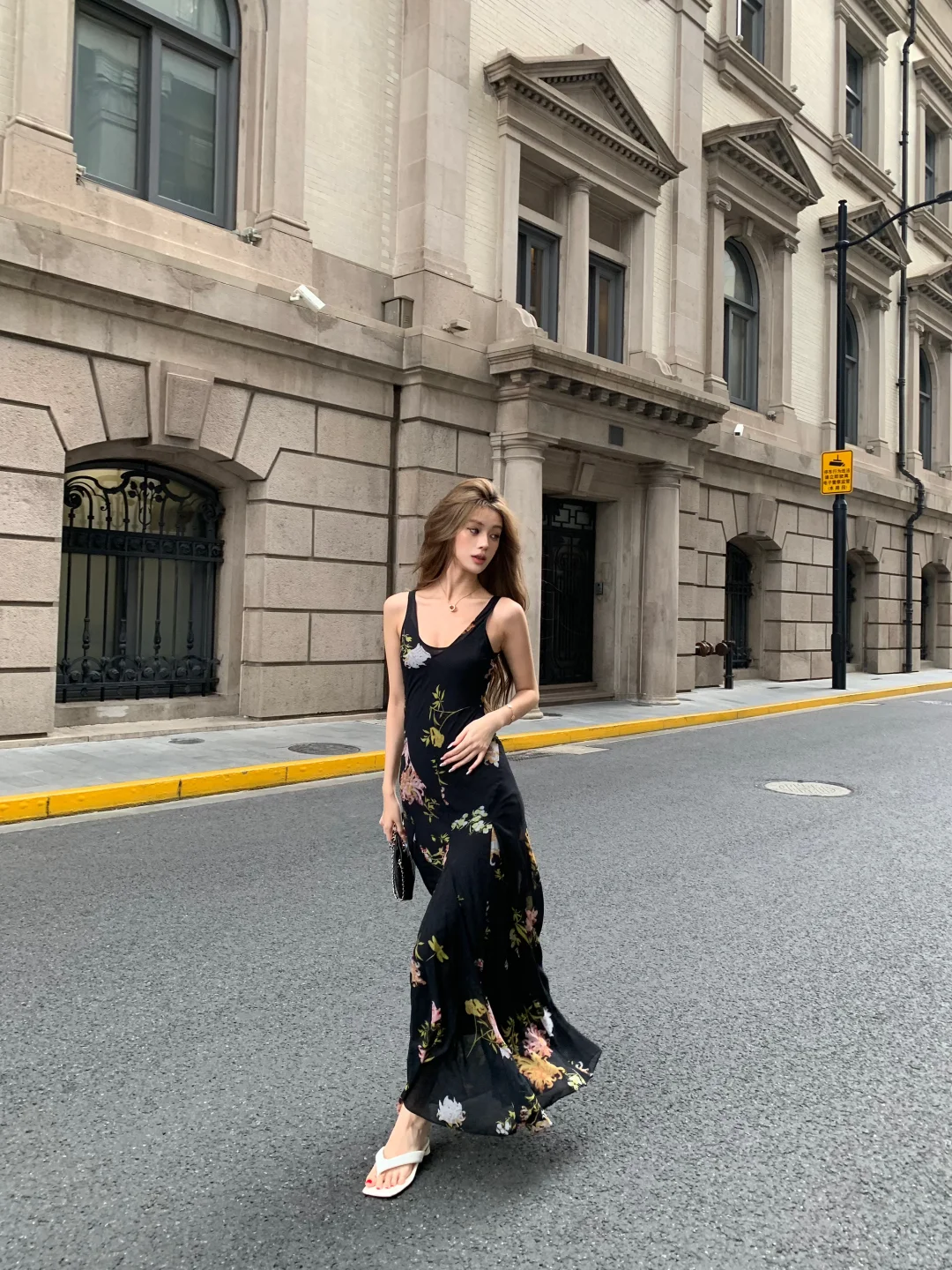 Charming A Line Spaghetti Strap Print Floral Black Chiffon Prom Dress Outfits DP4000