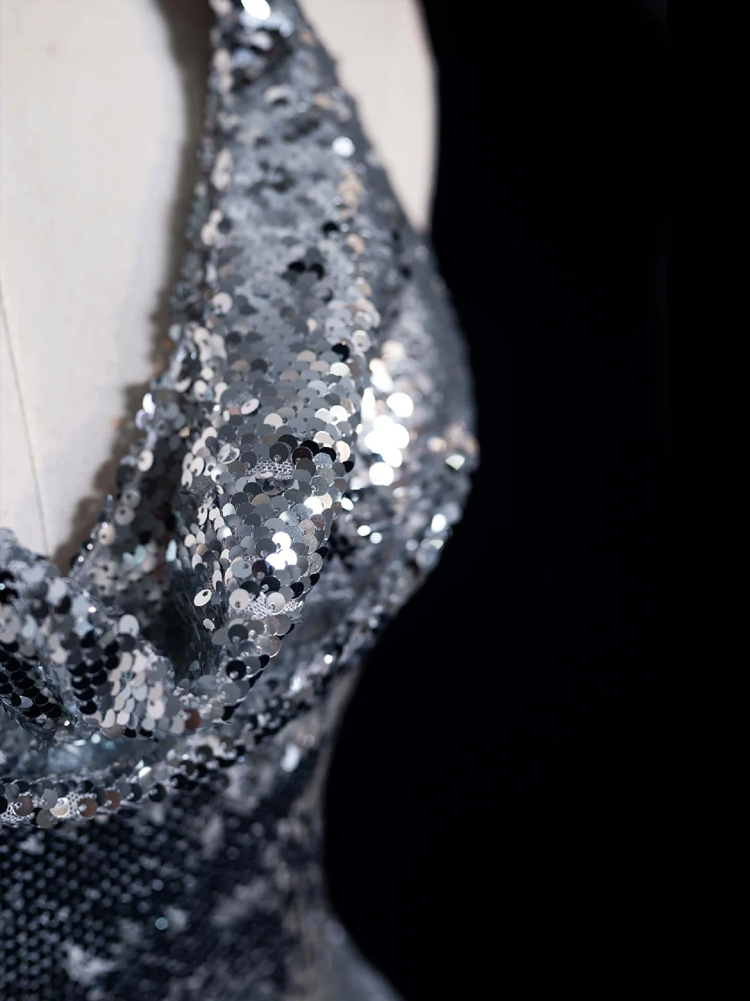 Sexy Sheath Halter Silver Sequin Long Open Back Prom Dress Graduation Prom Dress DP2014