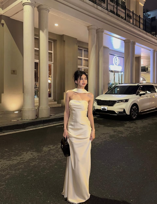 Elegant Sheath Strapless Ivory Satin Long Prom Dress Evening Dress DP4017