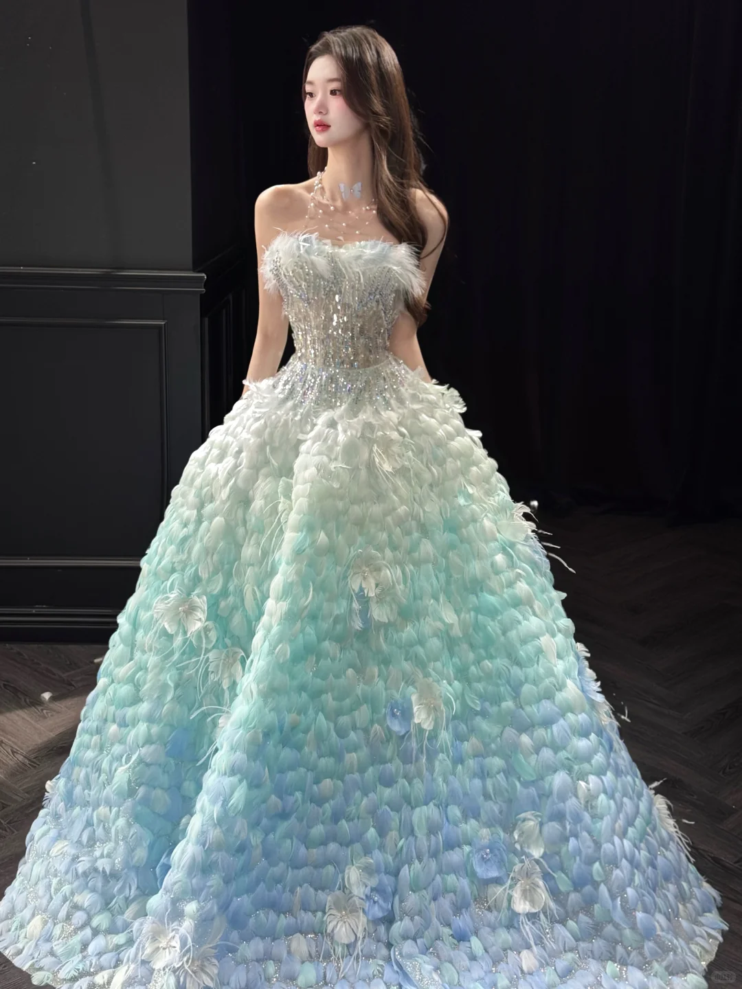 Stunning Ball Gown Strapless Blue Green Ombre Feather Tulle Prom Dress 16th Birthday Dress DP4241