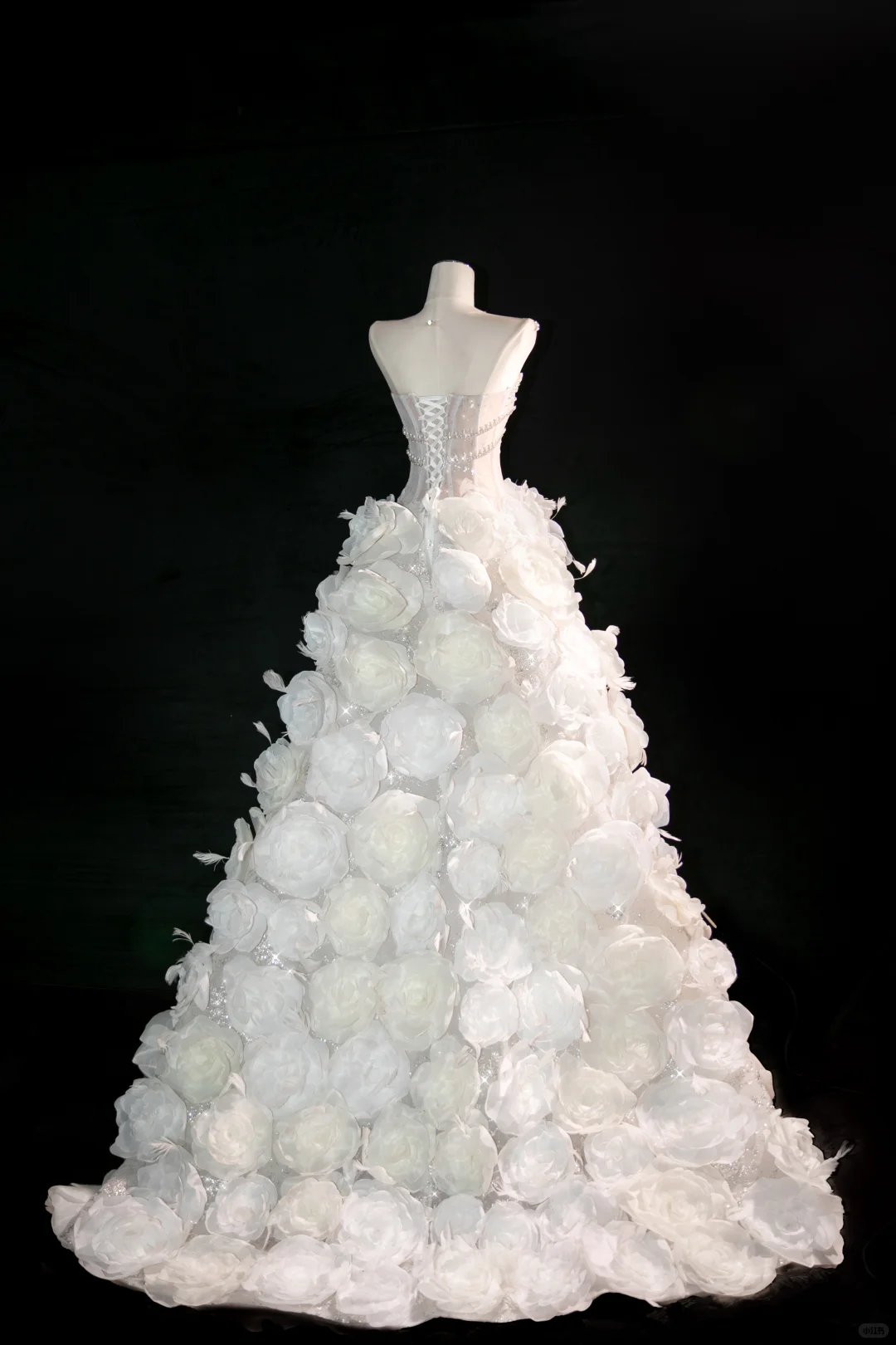Exquisite White 3D Floral Beaded Feather Tulle Prom Dress Evening Dress Party Dress DP2965