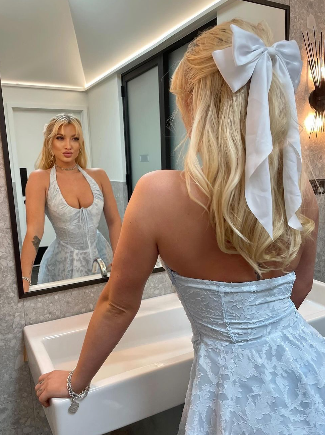 Blue A Line Halter Satin Open Back Short Homecoming Dress Outfits DP1340