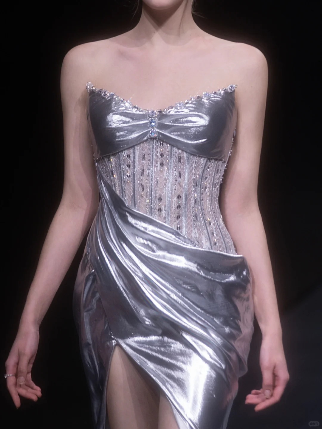 Unique Sheath Strapless Corset Silver Sequin Satin Prom Dress Evening Dress with Slit DP2800