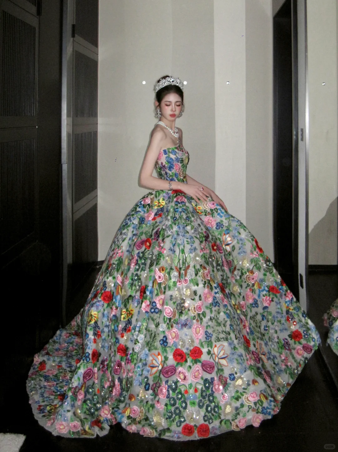 Elegant Ball Gown Sweetheart Neck Embroidery Flower Tulle Long Party Dress Prom Dress DP2528