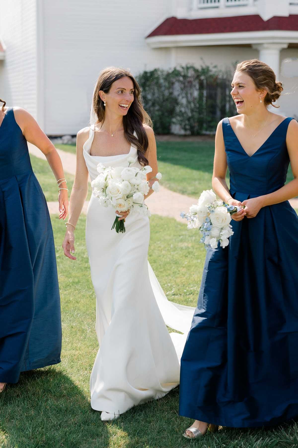 V-neck Navy Blue A-line Bridesmaid Dress DP5873