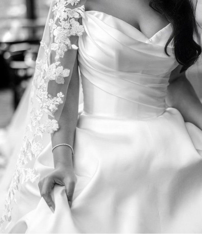 Elegant Ball Gown Sweetheart Neck Satin Long Sweep Wedding Dress with Bow DP1867