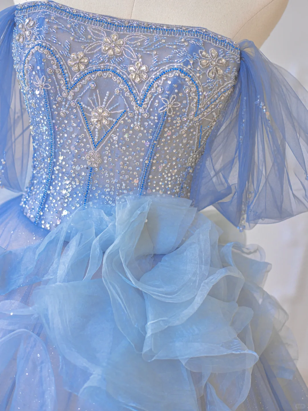 Elegant A Line Off the Shoulder Beaded Sequin Blue Tulle Long Prom Dress Party Dress DP2726