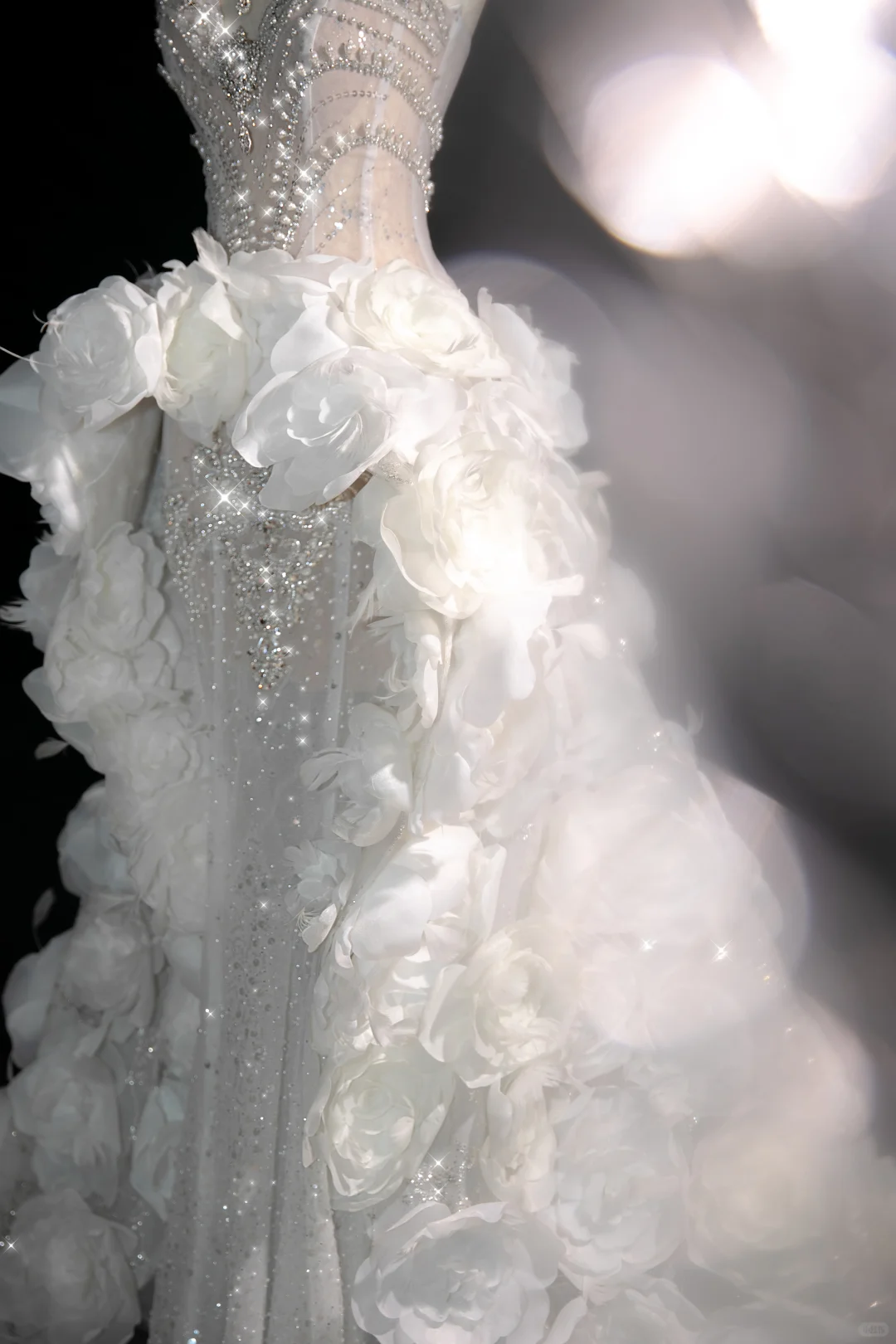 Exquisite White 3D Floral Beaded Feather Tulle Prom Dress Evening Dress Party Dress DP2965