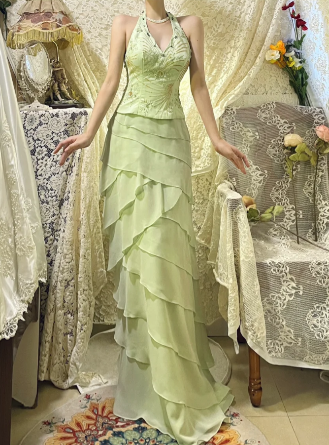 Vintage Sheath V Neck Beaded Green Layered Chiffon Prom Dress Wedding Guest Dress DP4280