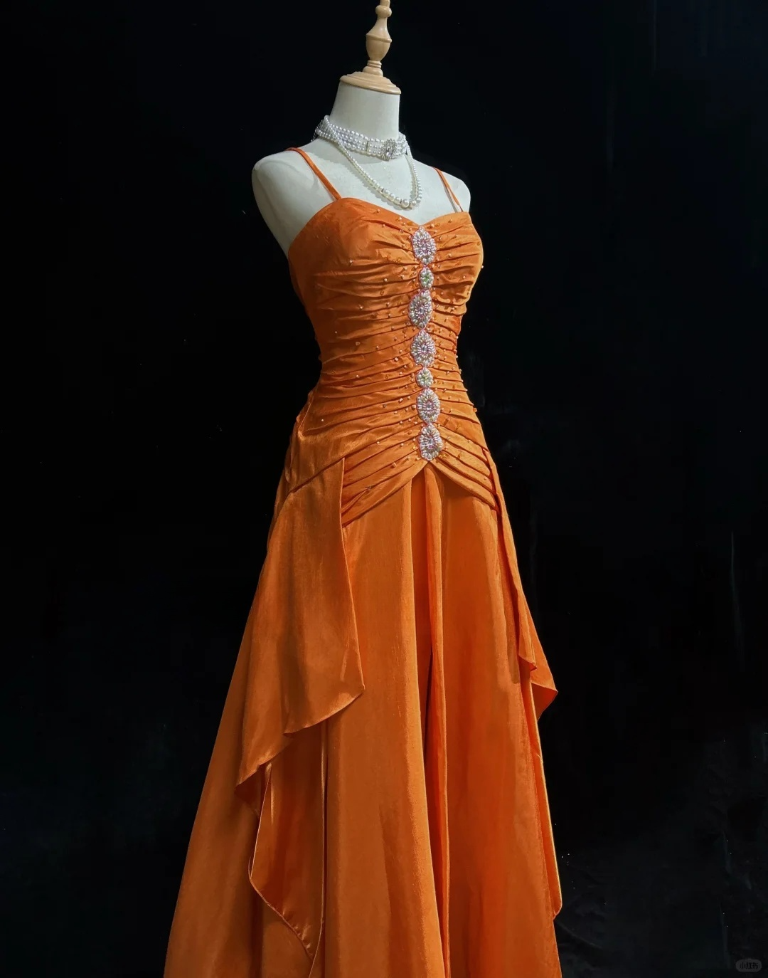 Vintage A Line Spaghetti Strap Beaded Pleated Bright Orange Satin Prom Dress Party Dress DP2765