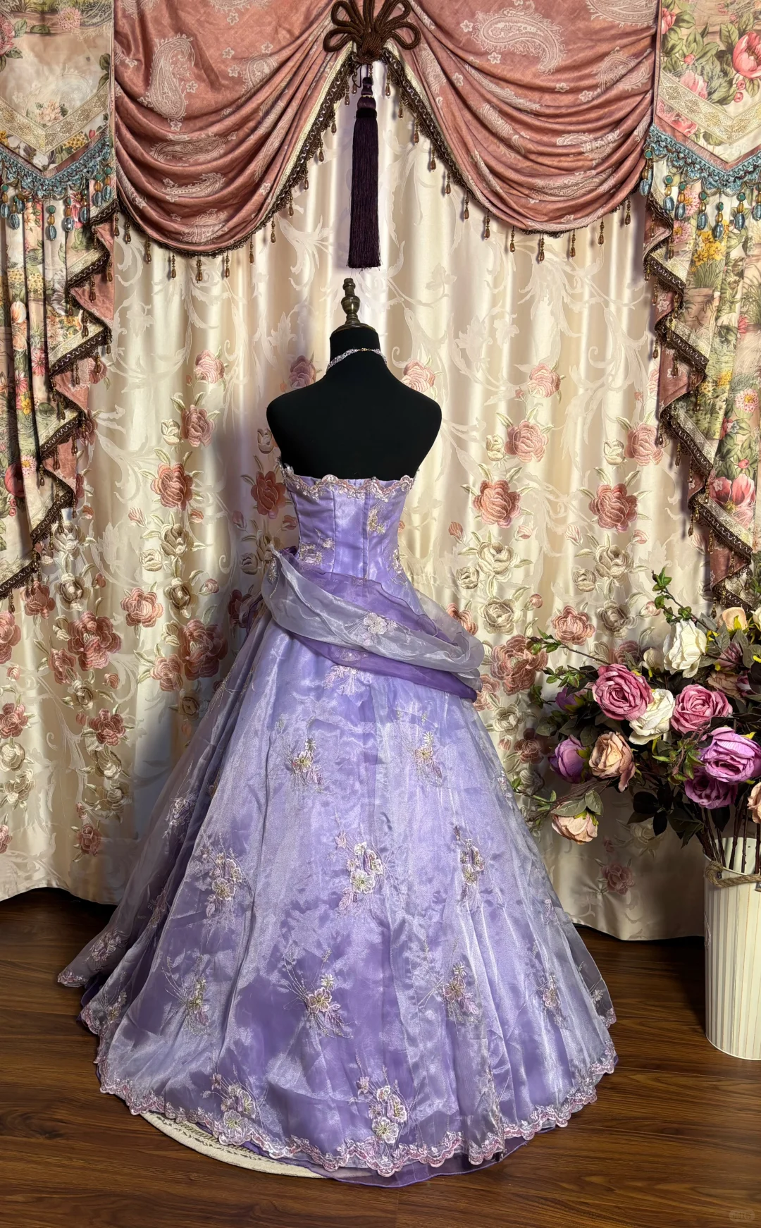 Pretty Purple Ball Gown Strapless Floral Embroidery Organza Satin Prom Dress Party Dress DP3183