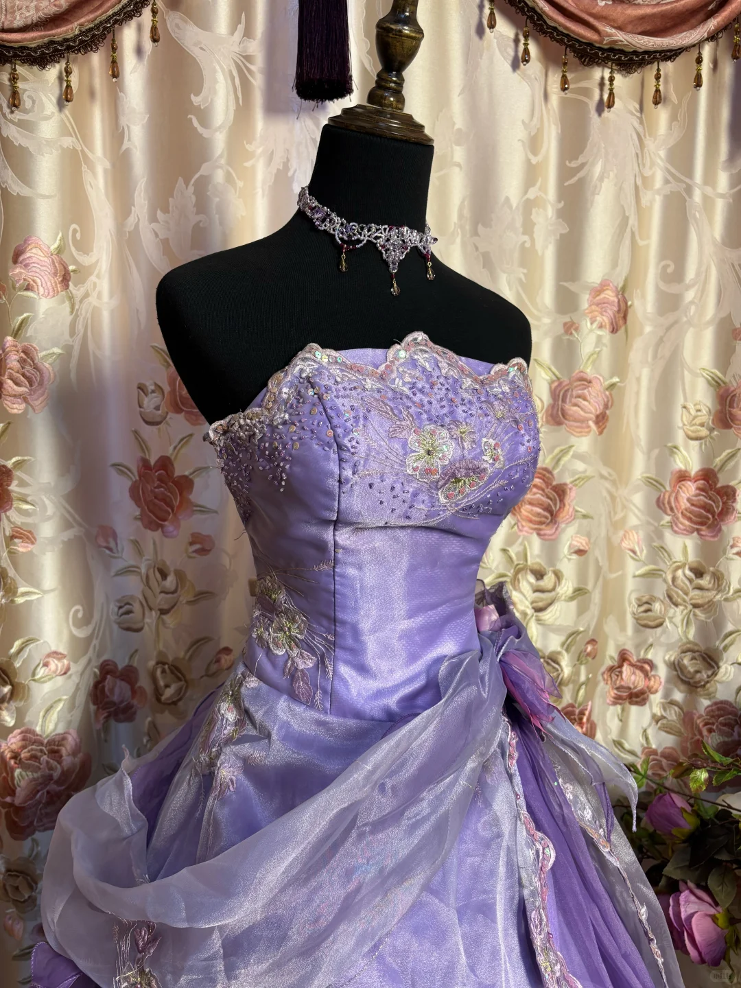 Pretty Purple Ball Gown Strapless Floral Embroidery Organza Satin Prom Dress Party Dress DP3183