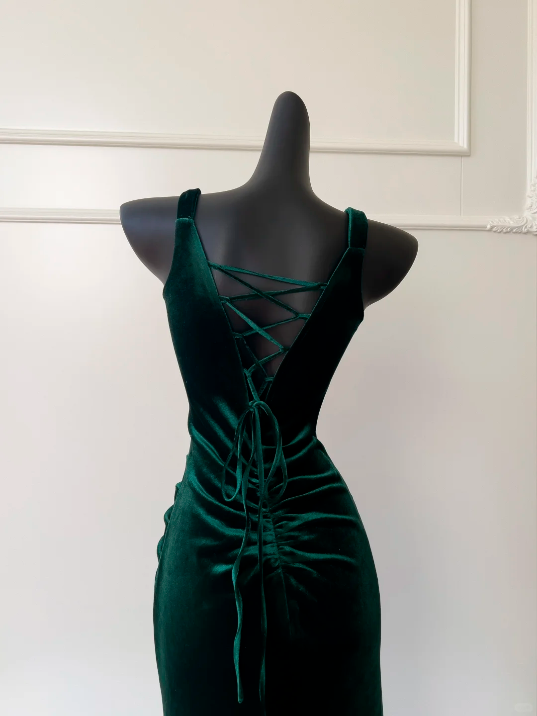 Vintage Sheath Strap Rhinestone Green Velvet Party Dress Wedding Guest Dress DP2497