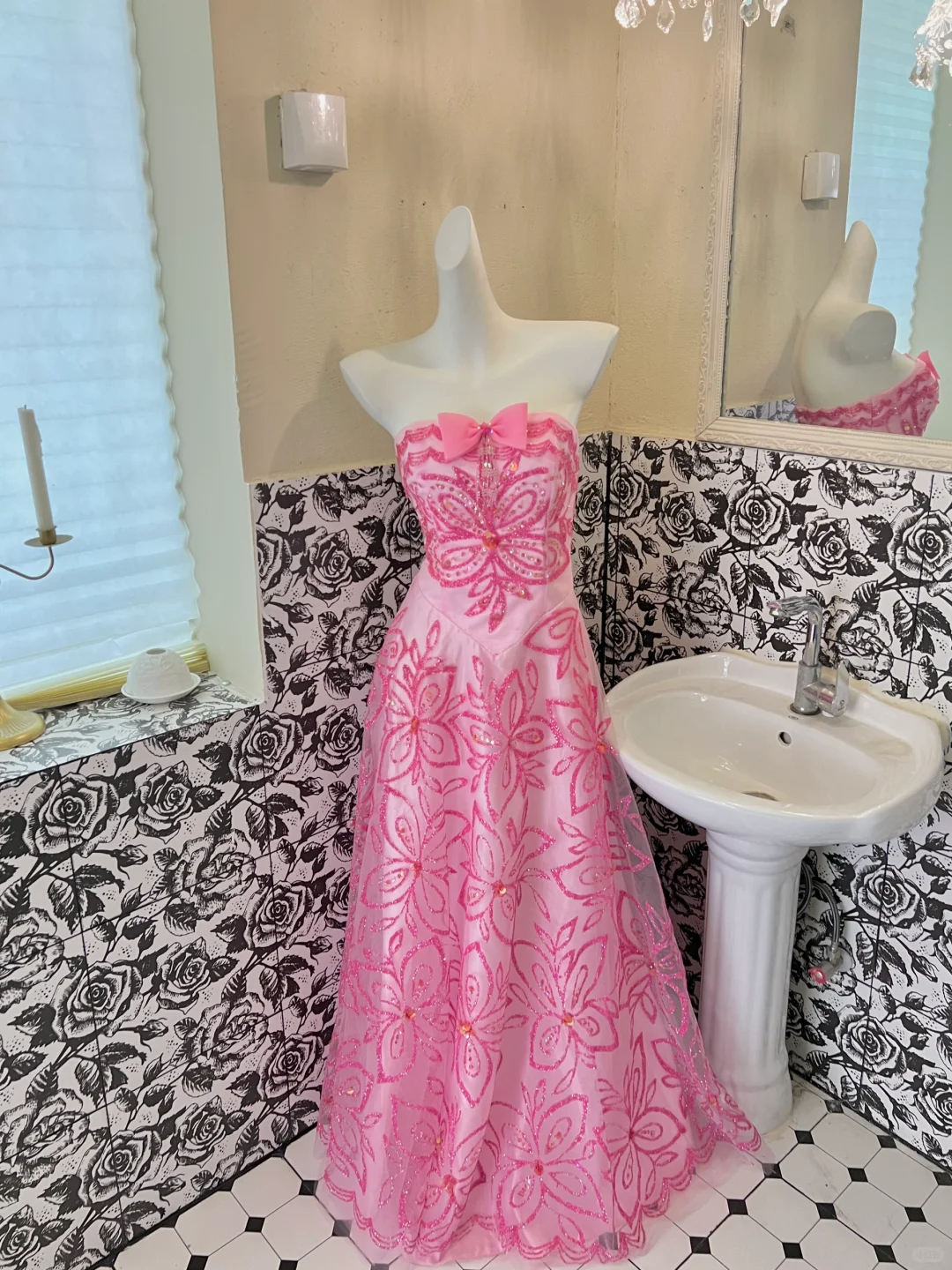 Barbie Pink A Line Strapless Exquisite Beaded Sequin Tulle Long Prom Dress Formal Dress DP3329