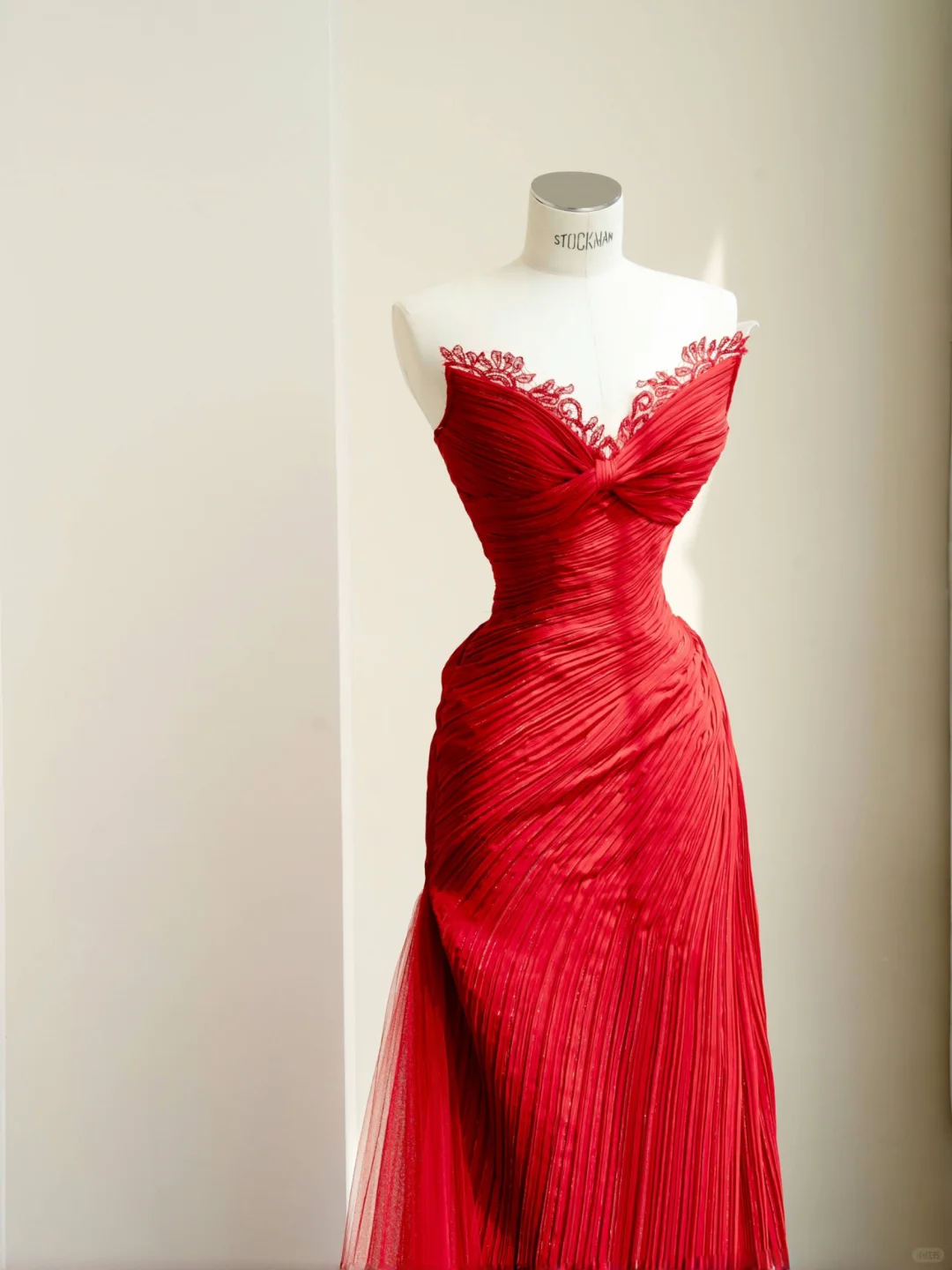 Sexy A Line Sweetheart Neck Red Lace Pleated Tulle Long Party Dress Evening Dress DP2407