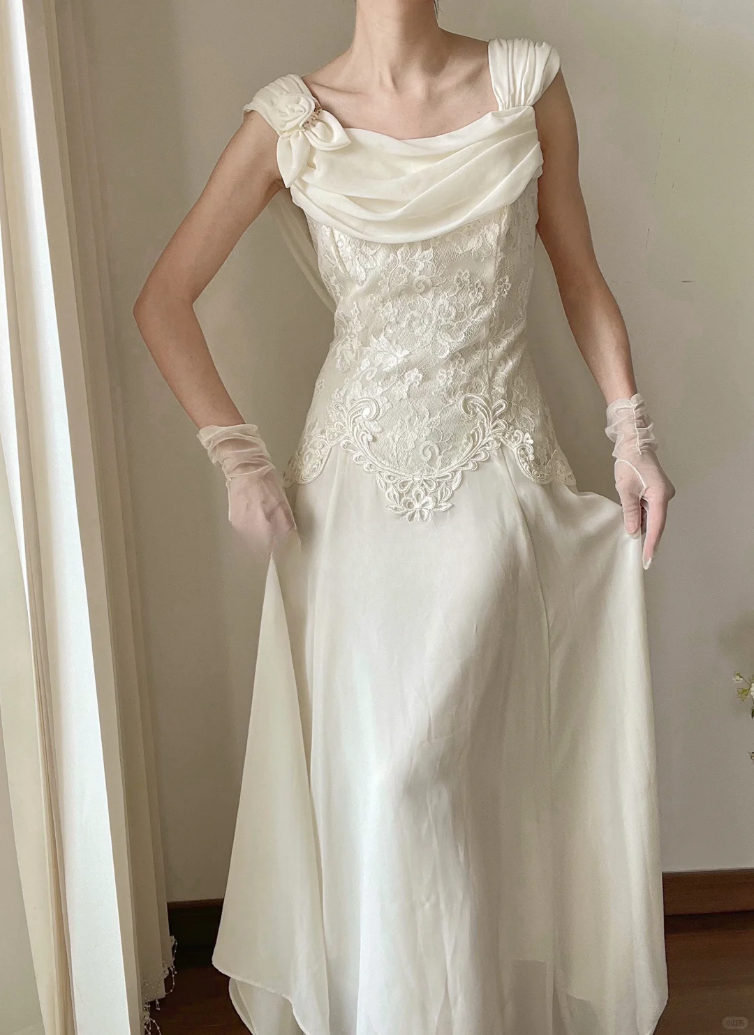 Elegant A Line Retro Lace Chiffon Long Open Back Prom Dress Evening Dress DP3323