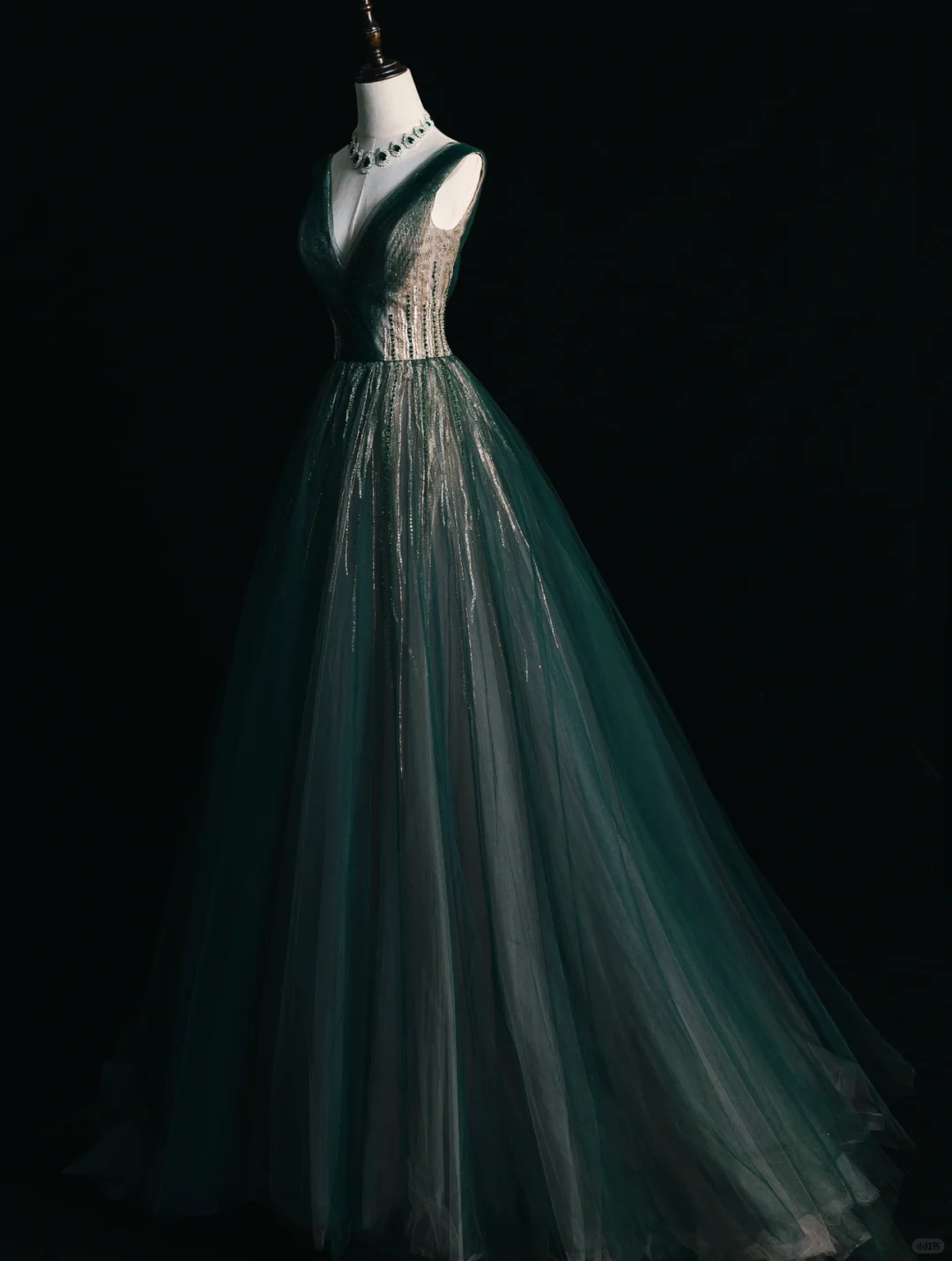 Charming A Line V Neck Sequin Green Tulle Long Prom Dress Graduation Prom Dress DP2144