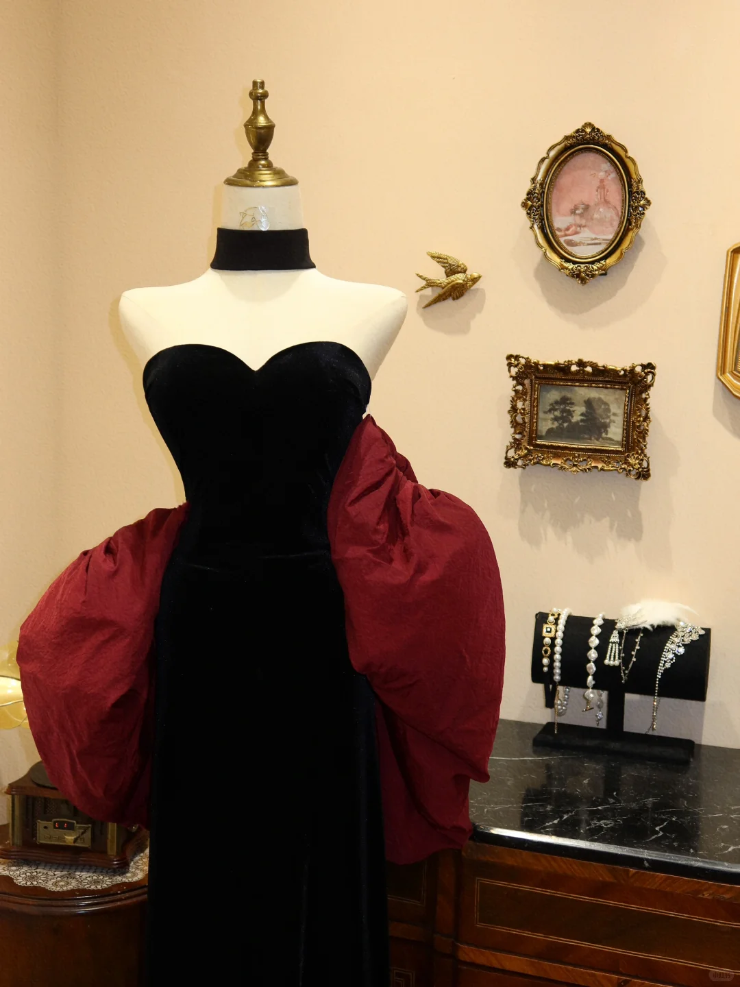 Elegant Sheath Sweetheart Neck Black Velvet Burgundy Satin Prom Dress 16th Birthday Dress DP3907