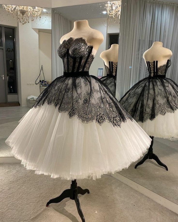 Vintage A Line Strapless Lace Tulle Short Homecoming Dress Party Dress DP1248