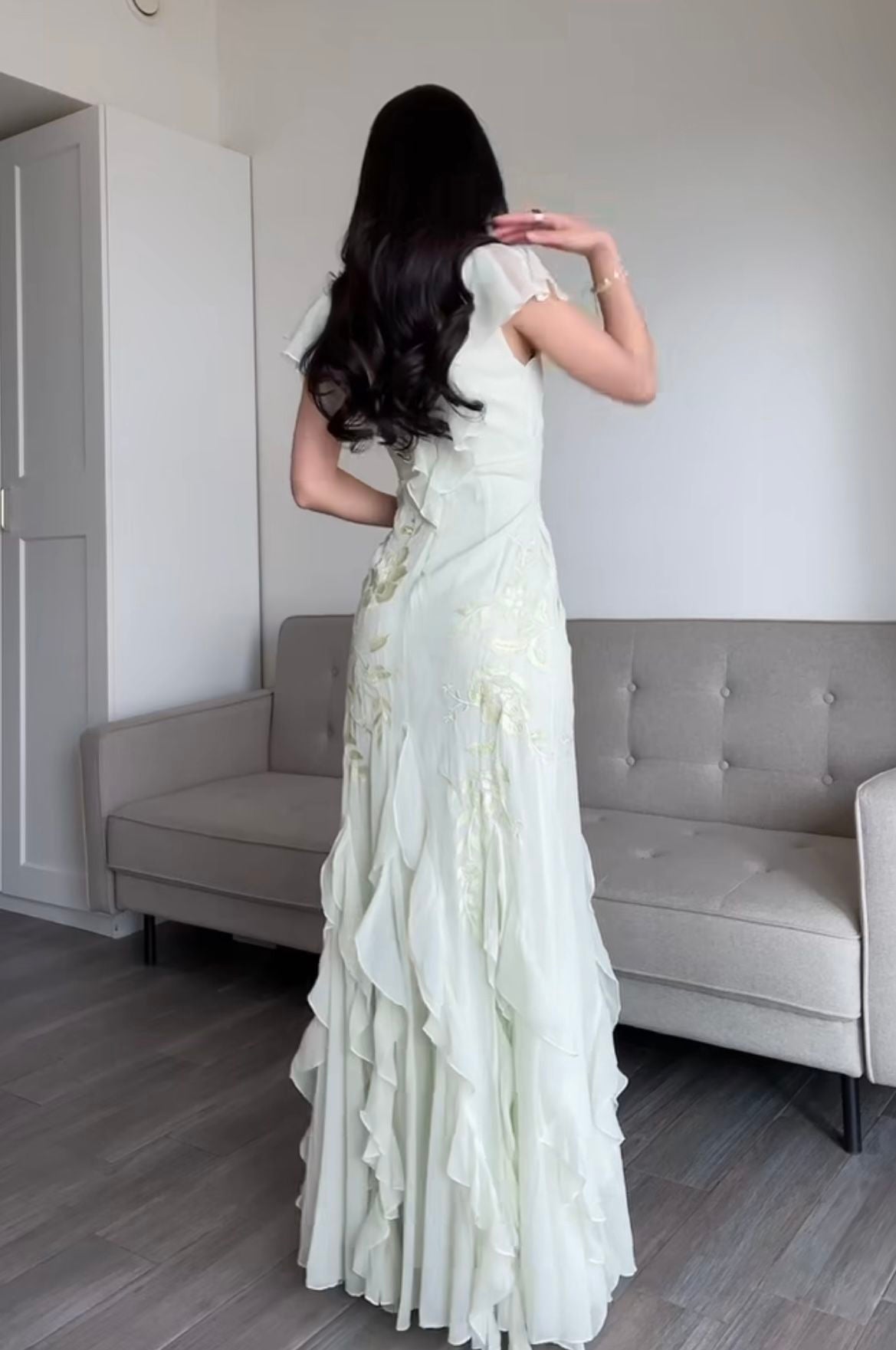 Stunning Mermaid Straps Appliques Light Green Ruffle Chiffon Long Prom Dress Party Dress DP4134