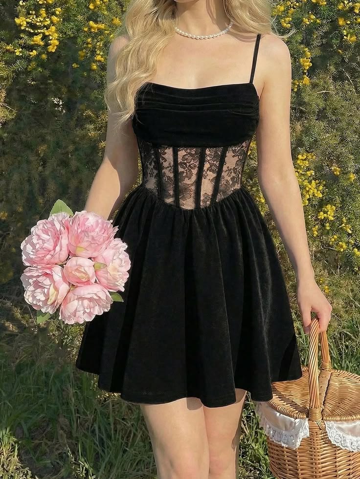 Cute Black A Line Spaghetti Strap Lace Corset Velvet Short Homecoming Dress Outfits DP6890