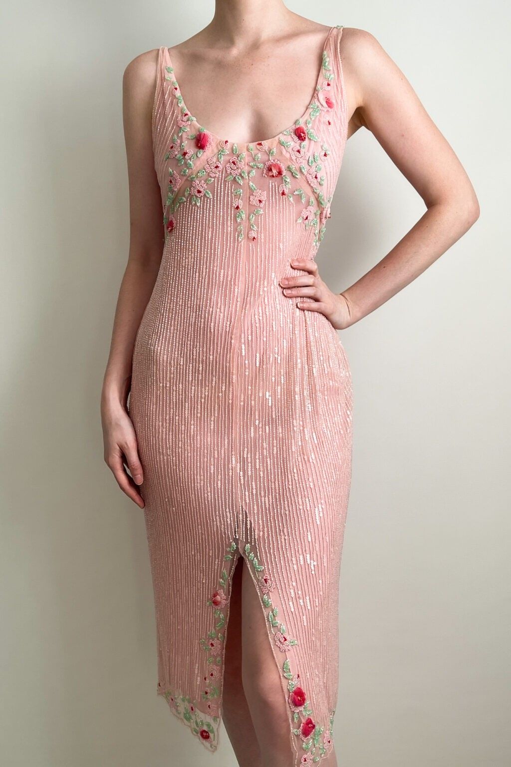 Vintage Sheath V Neck Pink Beaded Chiffon Short Homecoming Dress Cocktail Dress DP5490
