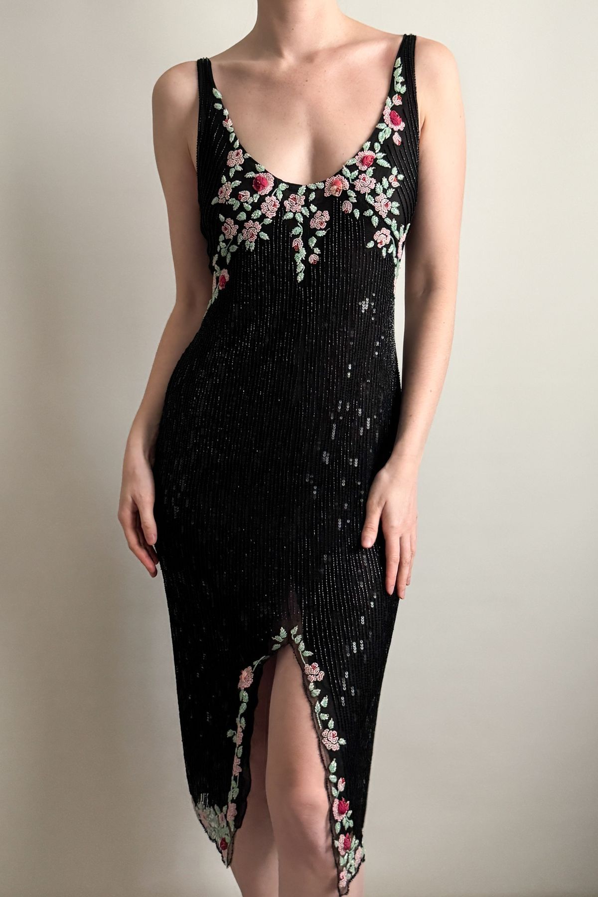 Vintage Sheath V Neck Black Beaded Short Homecoming Dress Cocktail Dress DP5499