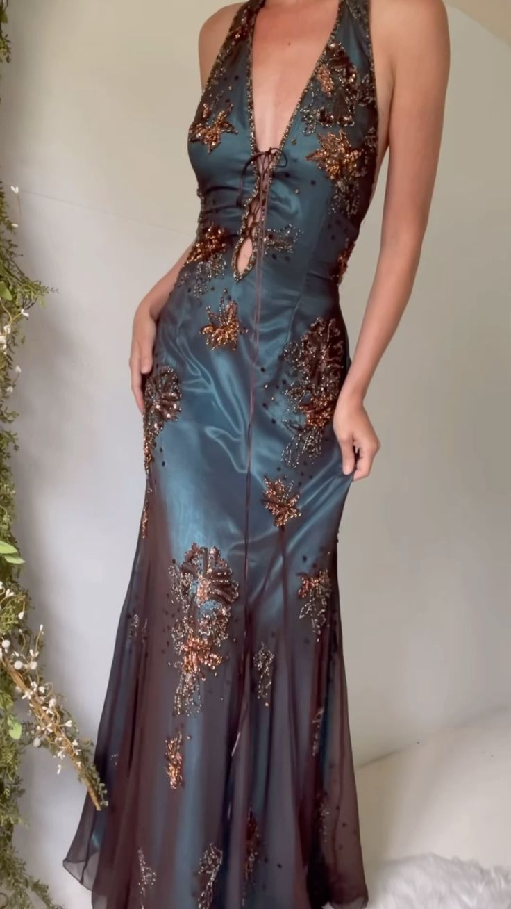 Vintage Mermaid Halter Beaded Sequin Chiffon Open Back Prom Dress Graduation Prom Dress DP2111