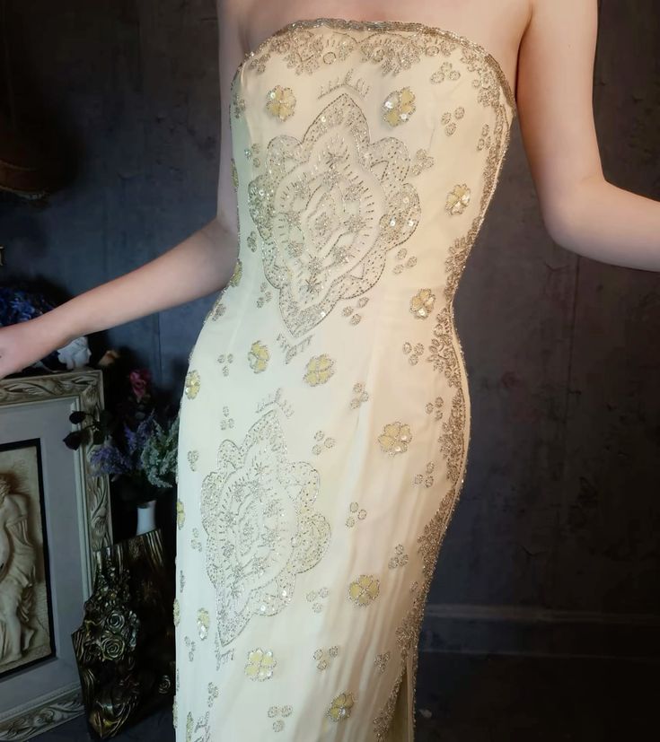 Elegant Sheath Strapless Beaded Light Yellow Satin Party Dress Evening Dress with Slit DP2369