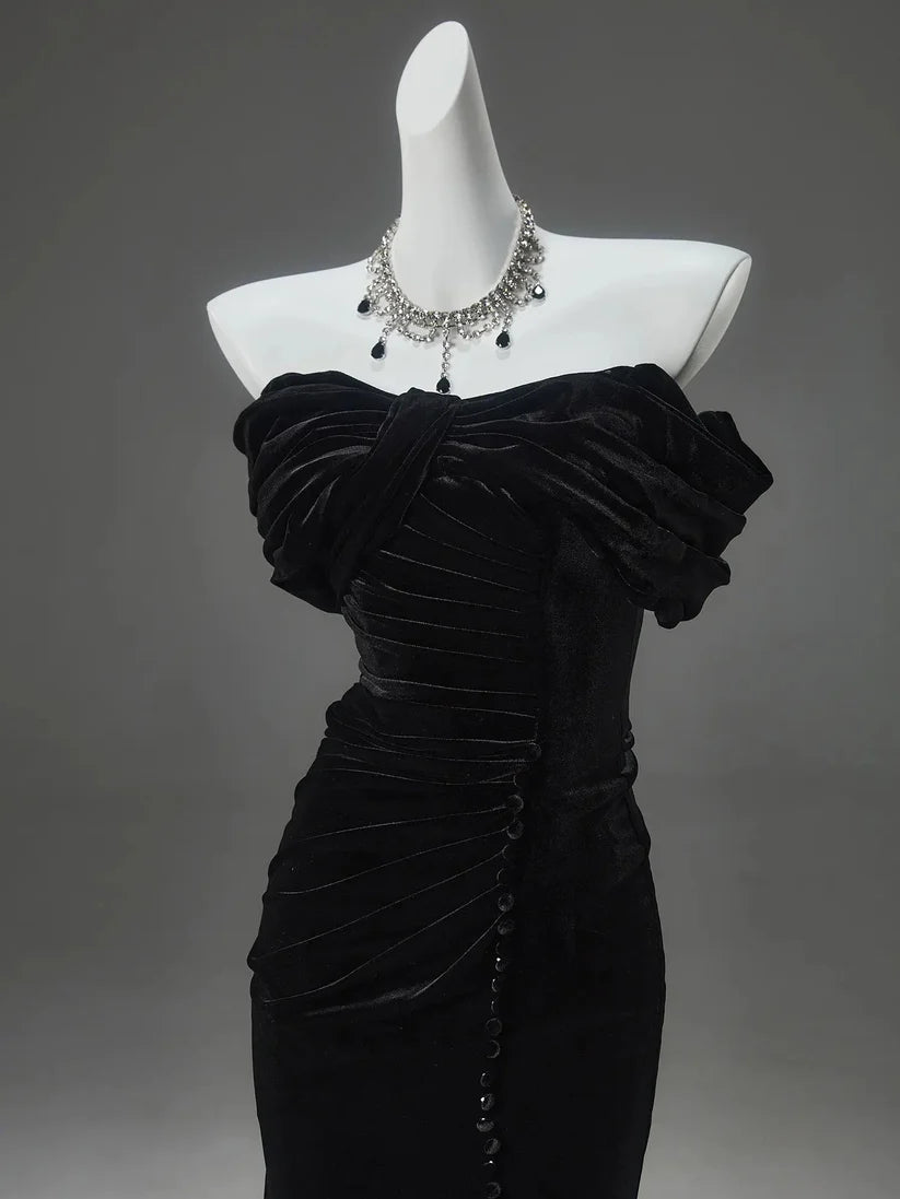 Elegant Mermaid Off the Shoulder Black Velvet Long Prom Dresses Formal Evening Dress DP2380