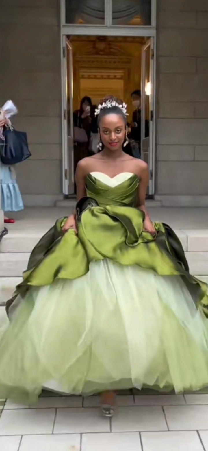 Green Princess Ball Gown Sweetheart Neck Layered Satin Tulle Prom Dress Party Dress 16th Birthday Dress DP3101