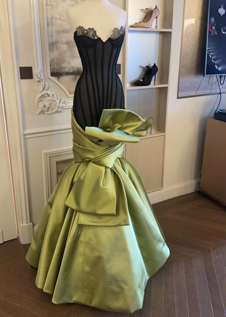 Cute Mermaid Sweetheart Neck Black Tulle Green Satin Long Prom Dress Graduation Prom Dress DP2054