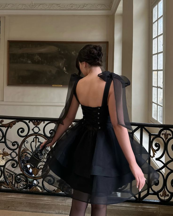 Black A Line Spaghetti Strap Layered Organza Short Prom Dresses Homecoming Dress DP3676