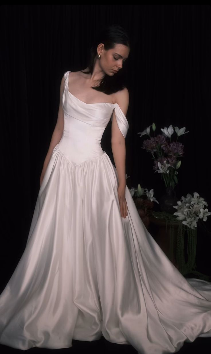 Simple Ball Gown Spaghetti Strap White Satin Long Wedding Dress DP4327