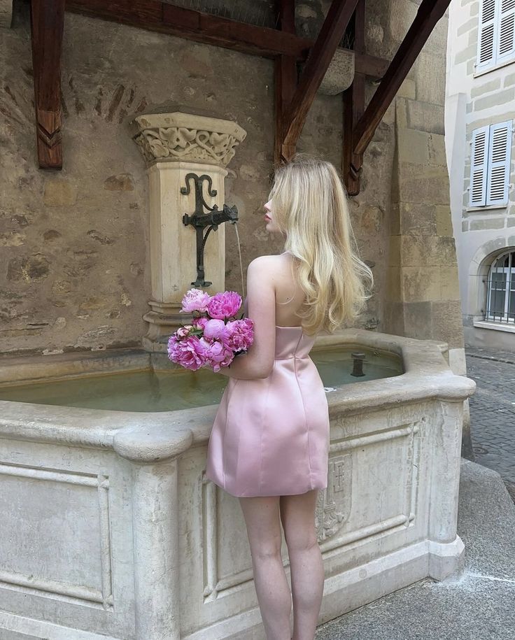 Cute Light Pink Sheath Halter Satin Short Backless Homecoming Dress DP1100