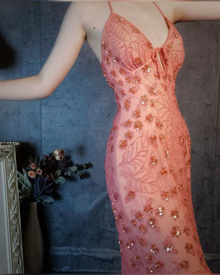 Stunning Sheath Halter Beaded Pink Chiffon Open Back Party Dress Evening Dress DP2366