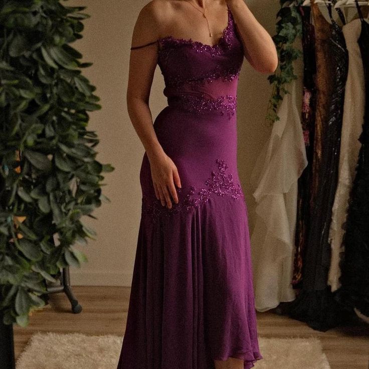 Purple Mermaid Spaghetti Straps Appliques Beaded Chiffon Prom Dress Date Dress DP3990