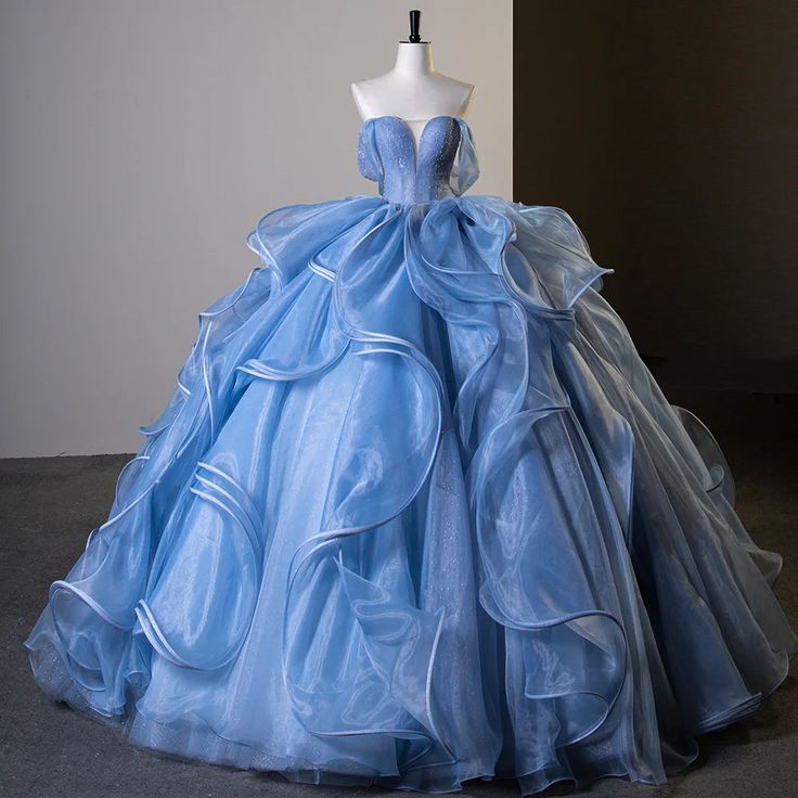 Luxury Long Ball Gown Off-the-shoulder Tulle Formal Prom Dresses DP800