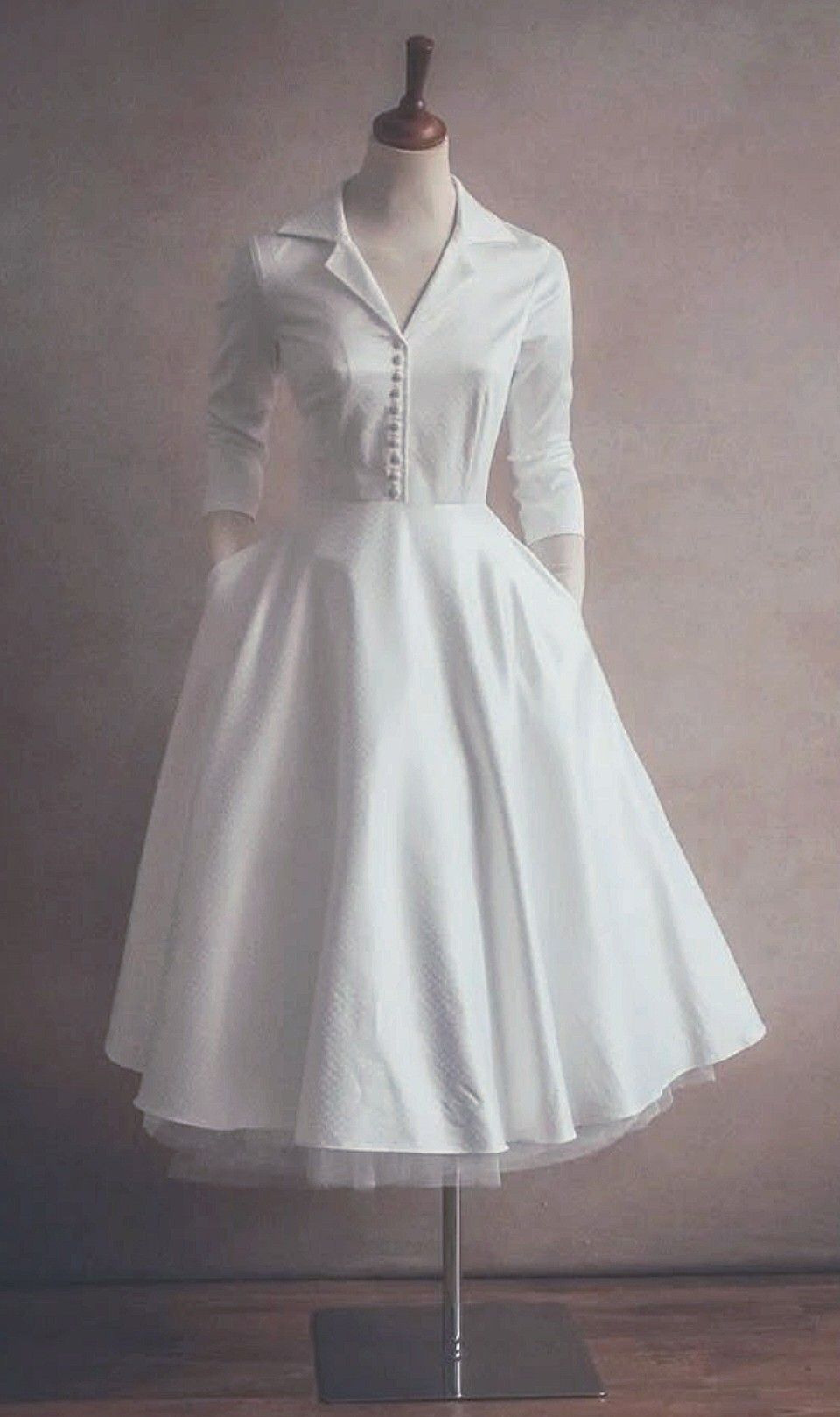 Simple White A Line Long Sleeve Satin Tulle Knee Length Prom Dress Outfits DP3866