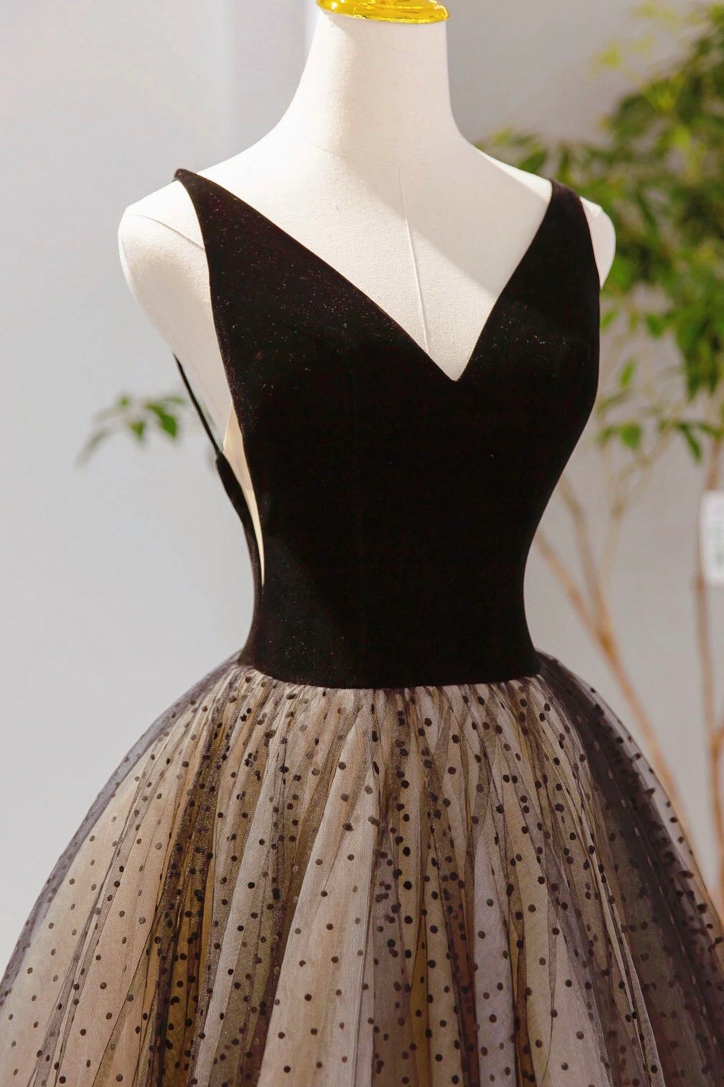 Black A Line V-neck Tulle Prom Dress Evening Dress DP909