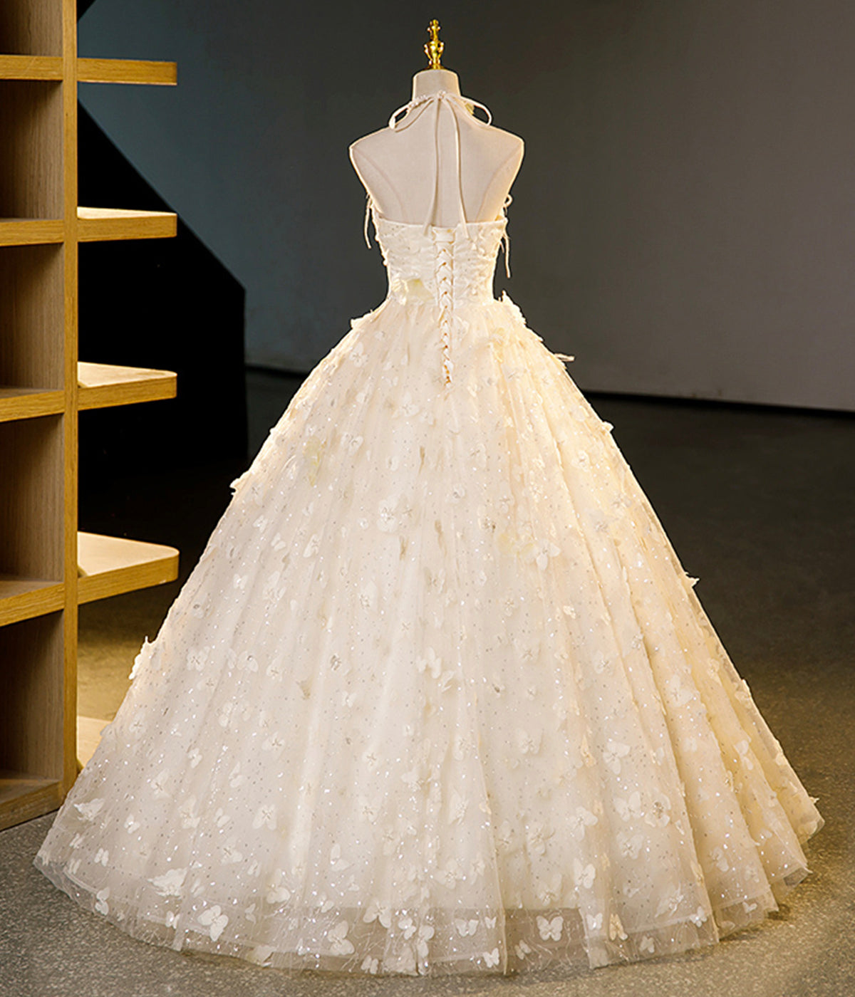 Beautiful A Line Halter Sequin Champagne Tulle Long Ball Gown Prom Dress DP1196