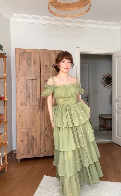 Green A Line Off the Shoulder Embroidery Floral Chiffon Prom Dress Outfits DP4434