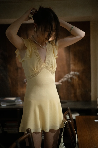 Cute Light Yellow A Line V Neck Chiffon Short Homecoming Dress Outfits DP4536