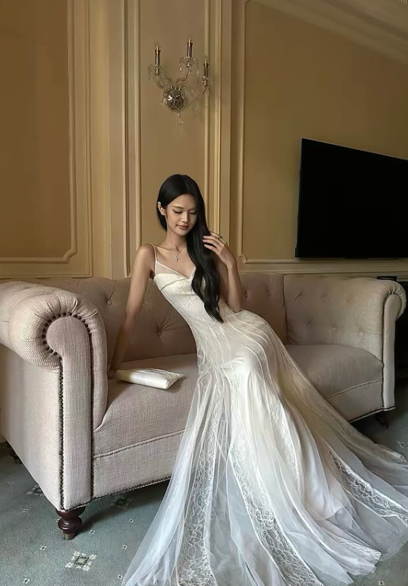Gentle White A Line Spaghetti Strap Lace Tulle Prom Dress Evening Dress DP7937