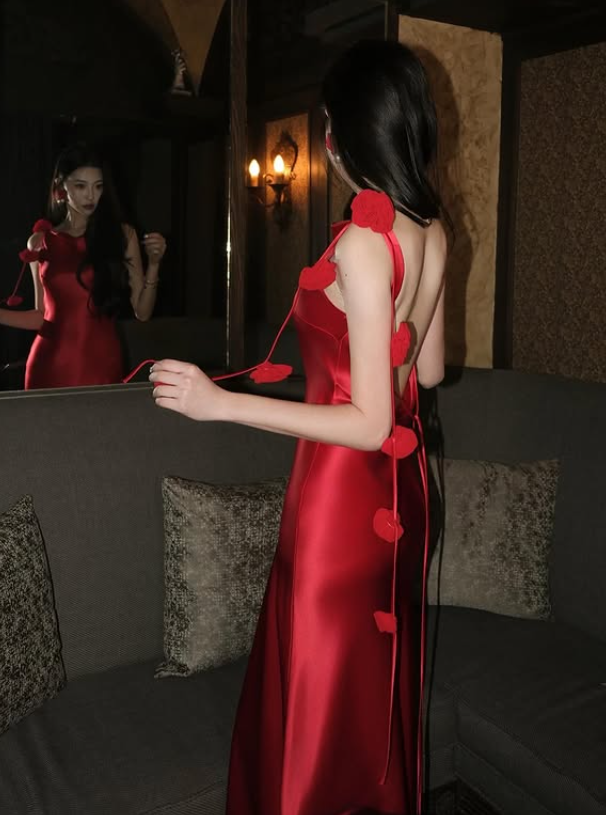 Charming Red Sheath Floral Satin Backless Prom Dress Evening Dress DP5270
