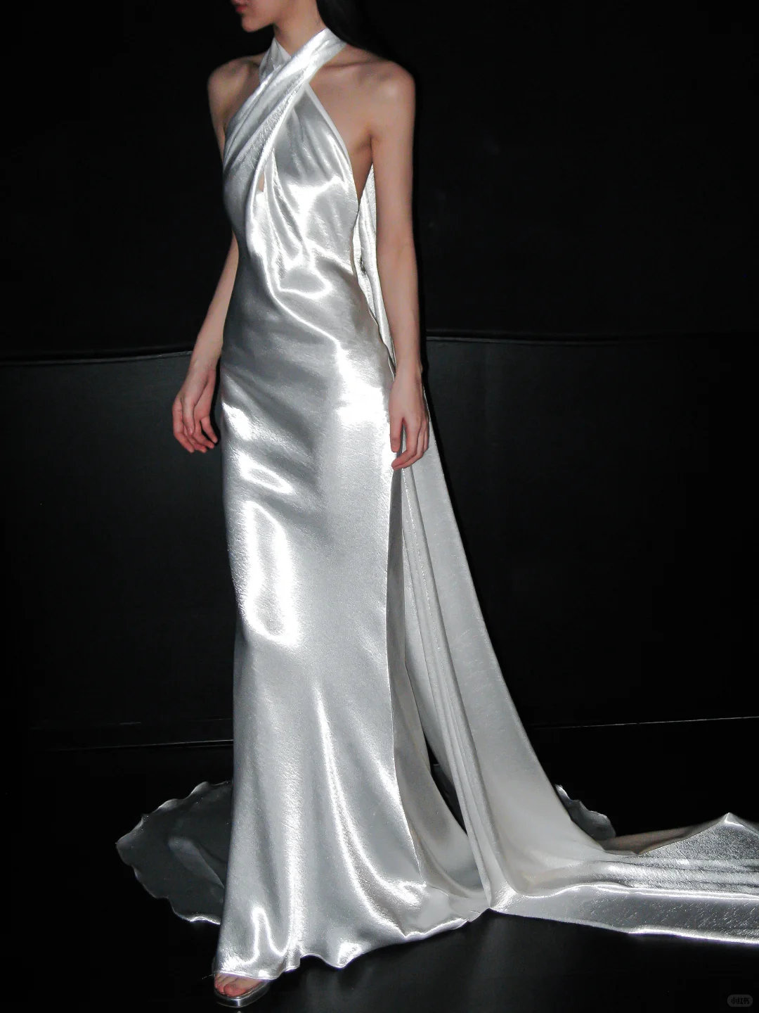 Classic Simple Mermaid Halter White Satin Wedding Dress DP5175