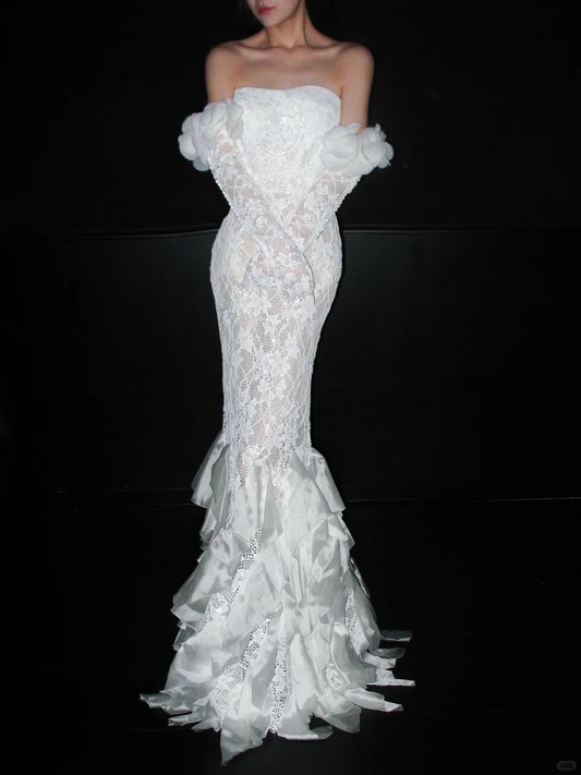 Chic Mermaid Sweetheart Neck White Lace Ruffle Satin Long Wedding Dress DP8121